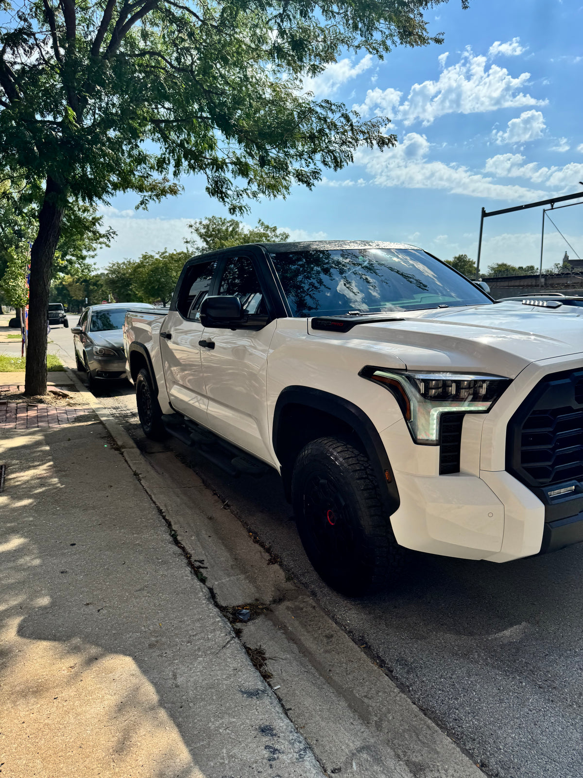 Toyota Tundra - Forged Carbon Tuxedo & Frontal PPF
