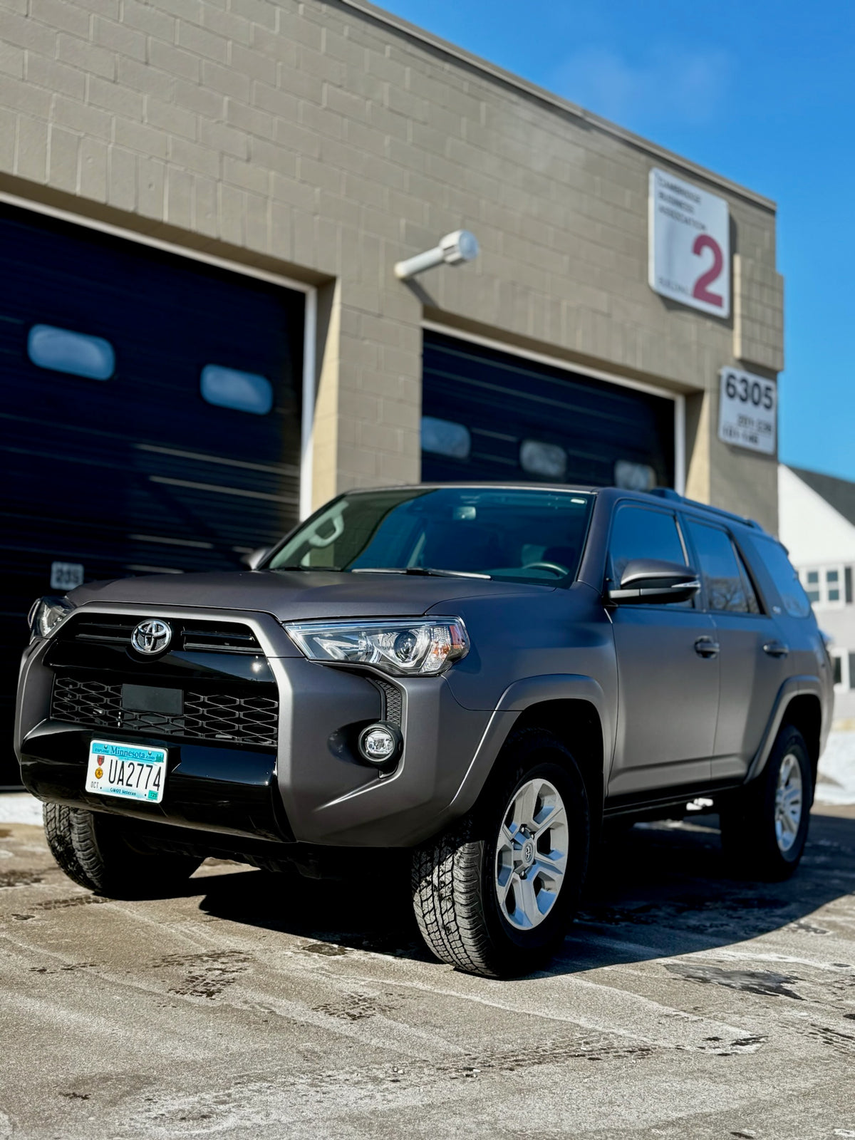 Toyota 4Runner - Avery Matte Charcoal Metallic